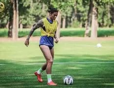 底特律活塞发布备战花絮，集结日远射贴柱，CBA季后赛任务艰巨，阵容厚度经受考验的简单介绍